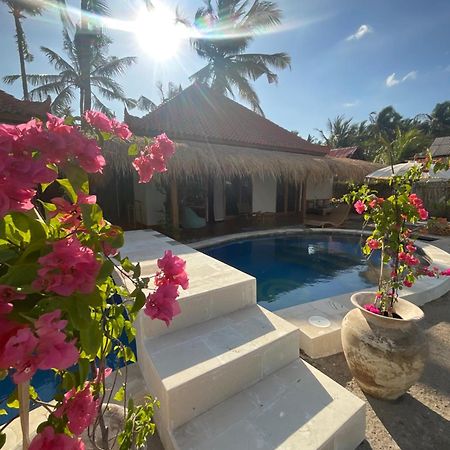 Mandala Beach Healing Rooms Gili Air Exteriör bild