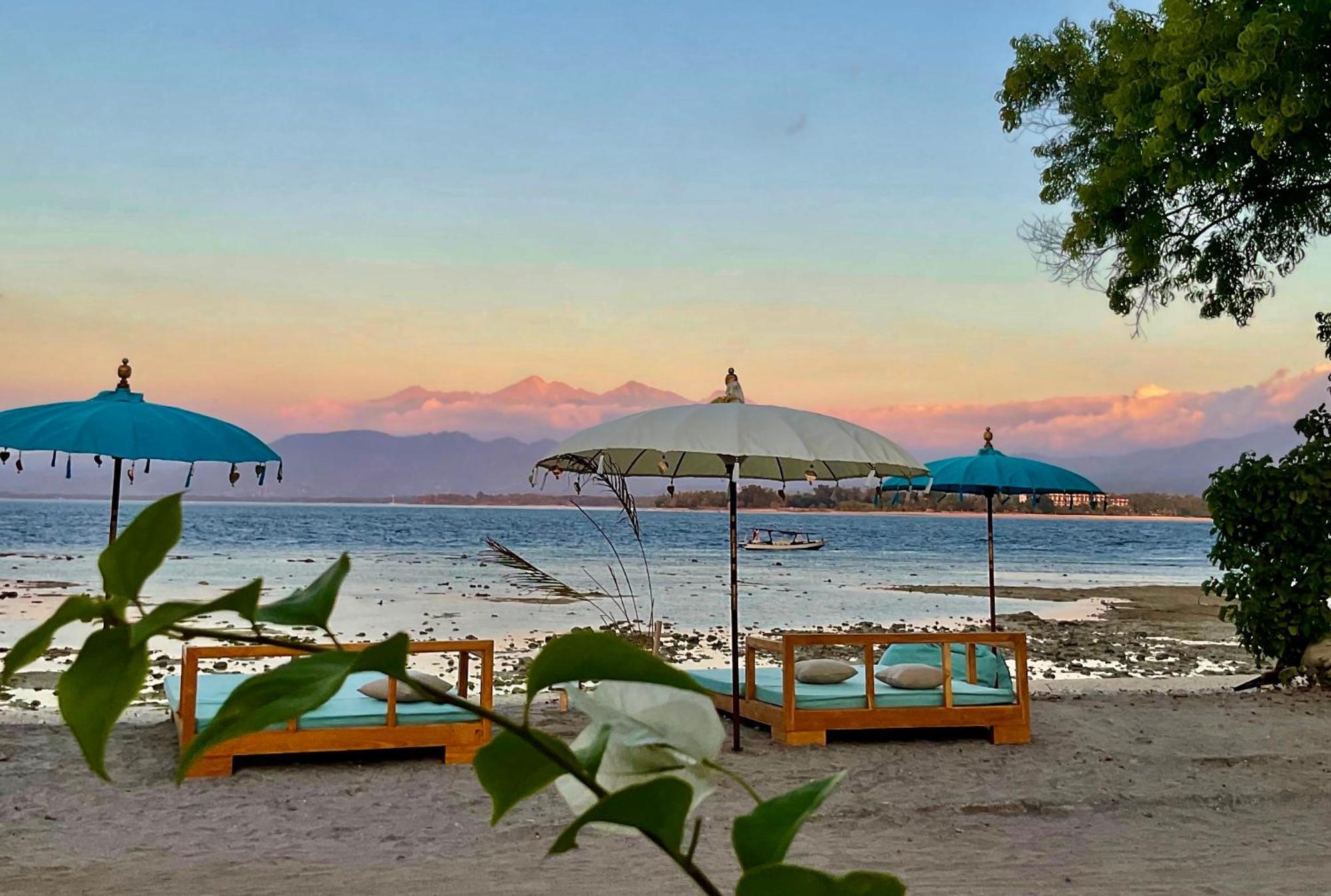 Mandala Beach Healing Rooms Gili Air Exteriör bild