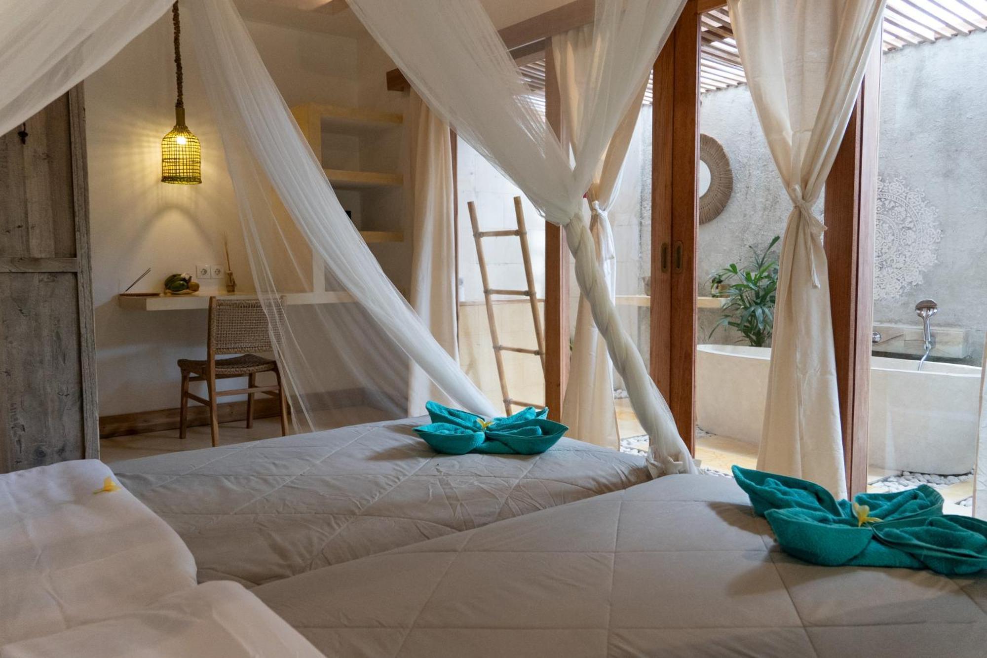 Mandala Beach Healing Rooms Gili Air Exteriör bild